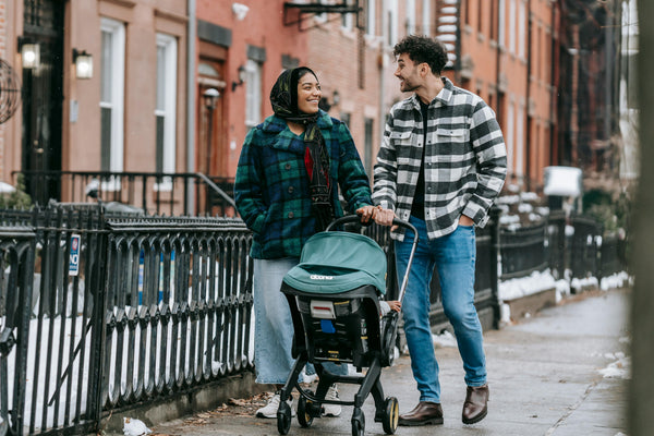 Stroller-Friendly Outdoor Activities for Parents and Babies